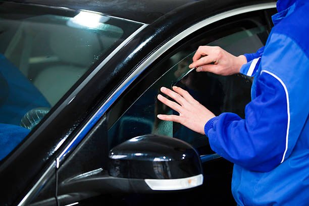 Window Tinting Santa Monica CA - Get Car and Auto Window Tint Services with Cali Mobile Auto Glass