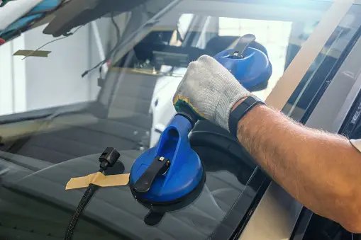 Windshield Repair Santa Monica CA - Get Auto Glass Repair and Replacement Services with Cali Mobile Auto Glass